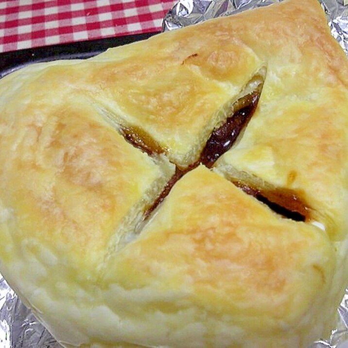 ビーフシチューにパイ皮乗せてポットパイ レシピ 作り方 By デラみーやん 楽天レシピ